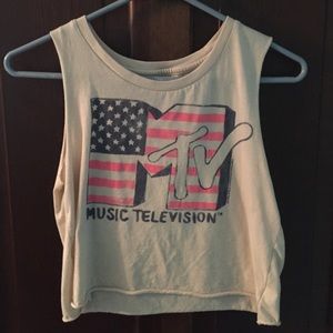 American eagle cropped top mtv