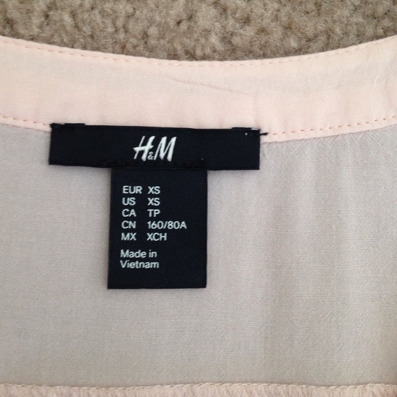 Blouse - Picture 2 of 4