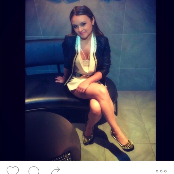 Meet your Posher, Natalie - Picture 1 of 1