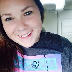 Meet your Posher, Kaitlyn