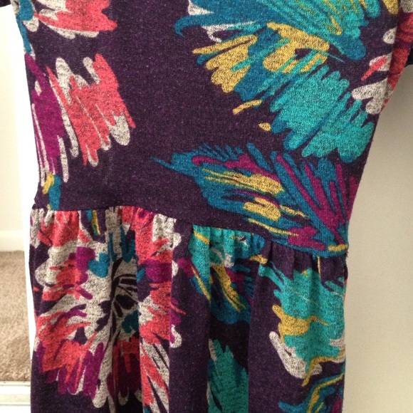 Dress - Picture 4 of 4