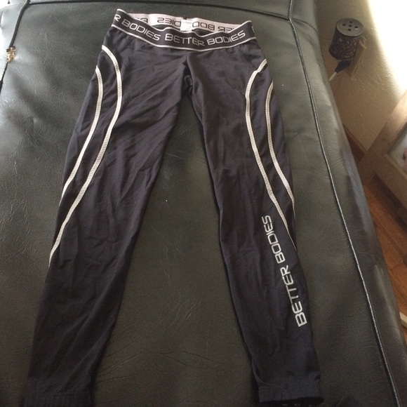 ***SOLD***Better bodies work out leggins