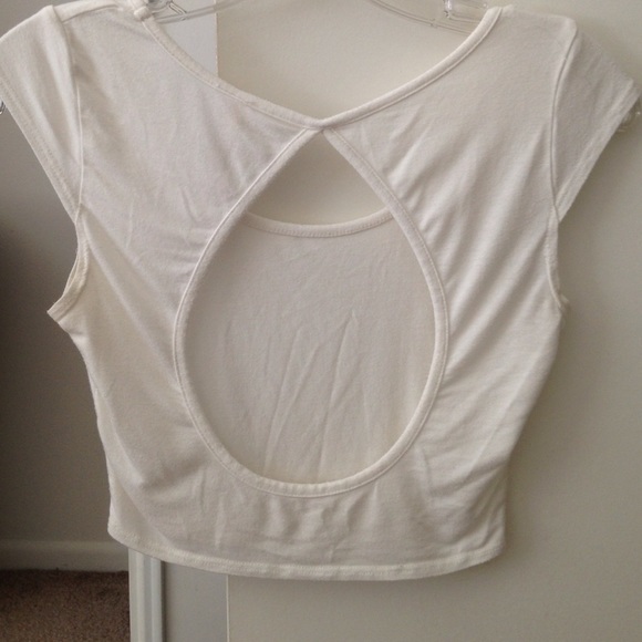 Crop top - Picture 2 of 2