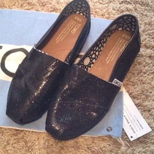 Black Sparkle TOMS