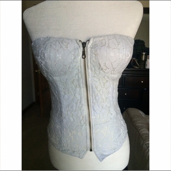 Corset style strapless top