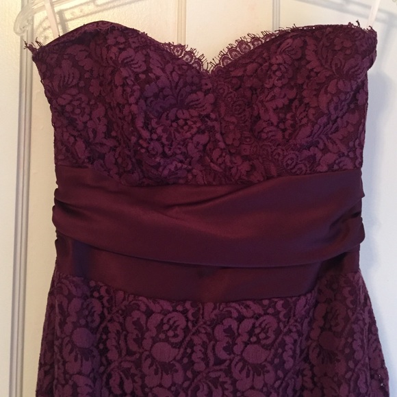 Mackenzie Michaels Dresses - Eggplant Mackenzie Michaels lace strapless dress Mackenzie Michaels Dresses - Eggplant Mackenzie Michaels lace strapless dress