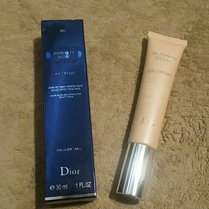 ??Diorskin BB creme??