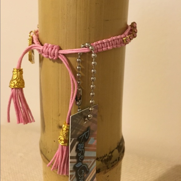 Adjustable bracelet. NWT Retail. - Picture 2 of 2