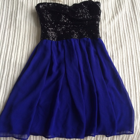 Beautiful Black Sparkly Top / Navy skirt dress