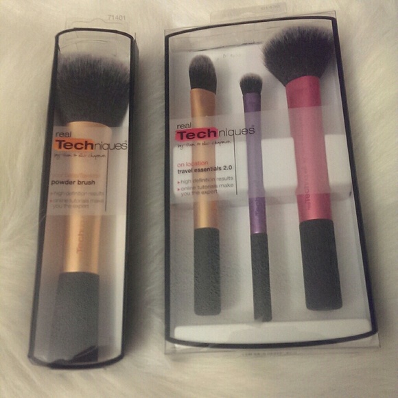 ❌SOLD ❌Real techniques brushes set