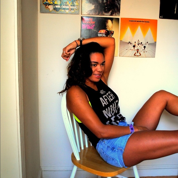 Meet your Posher, Britaney