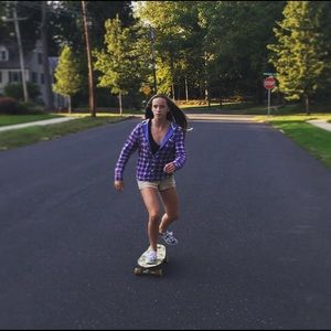 Meet your Posher, Leah