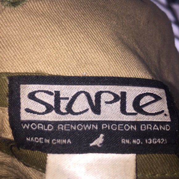 Staples - Picture 2 of 4