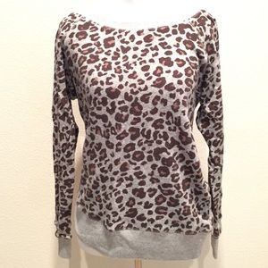 Leopard print sweatshirt
