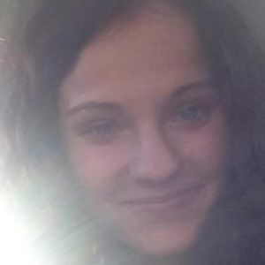 Meet your Posher, Liza