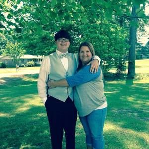 Meet your Posher, Robyn