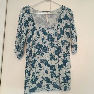 Flowy floral top