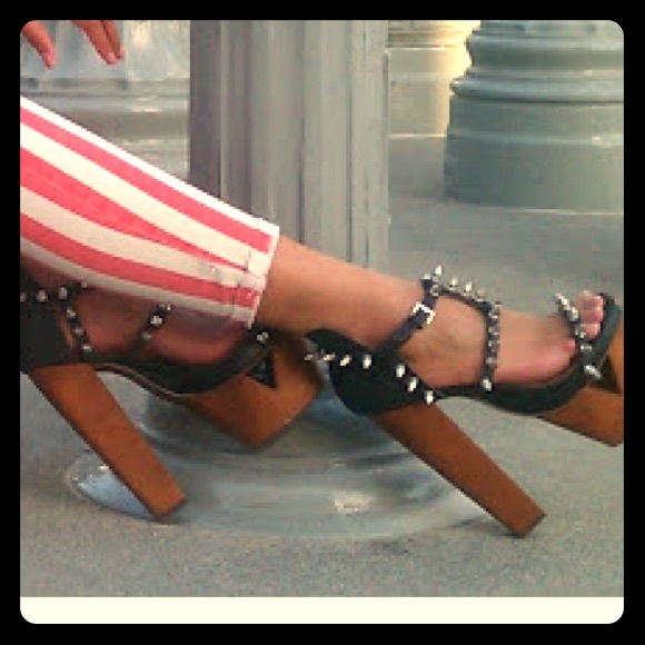 Jeffrey Campbell Dominique