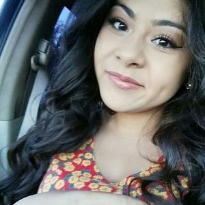 Meet your Posher, Candy