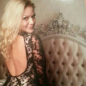 Meet your Posher, Sabrina