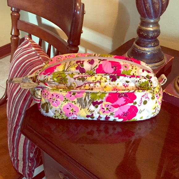Vera Bradley Makeup Bag