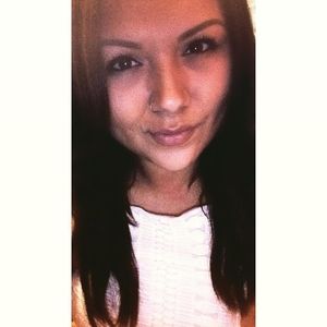 Meet your Posher, Whitney