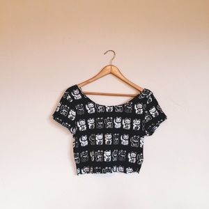 Maneki-Neko Cat Crop Top