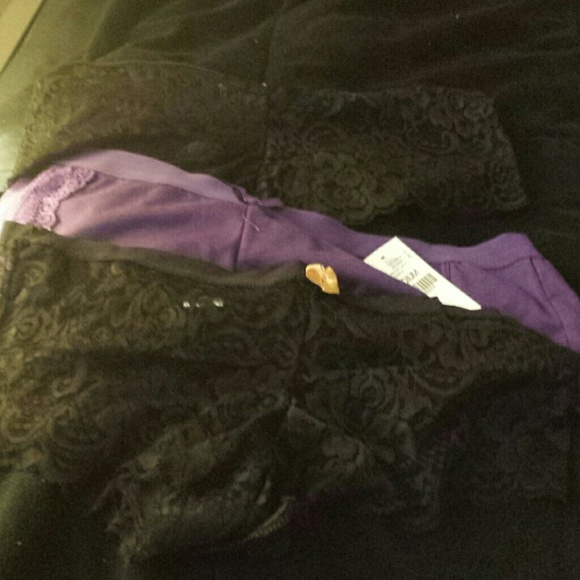 Underwear - Picture 1 of 1