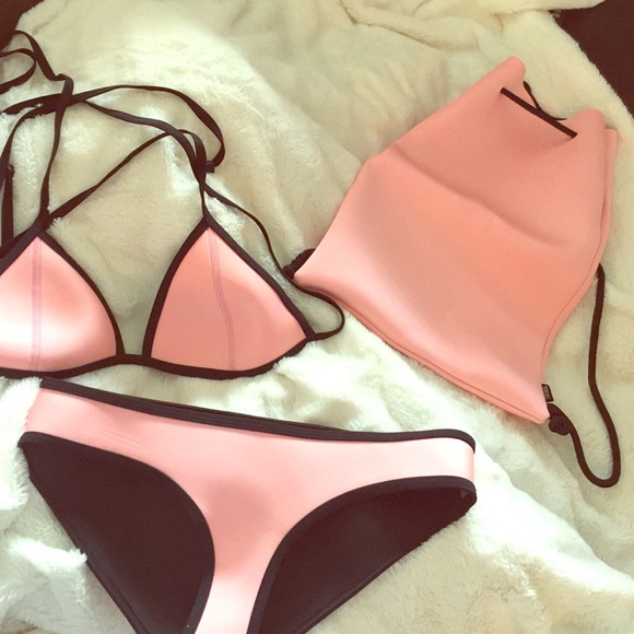 AUTHENTIC TRIANGL SWIMWEAR Top = small bottoms= xs - Picture 1 of 4