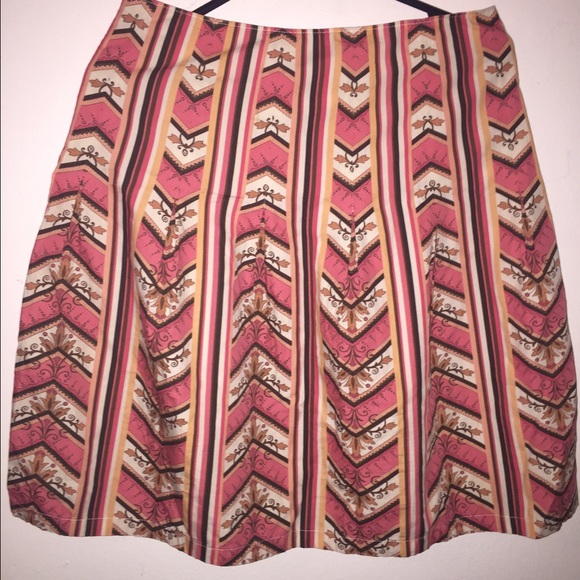 Practically new size 2 skirt