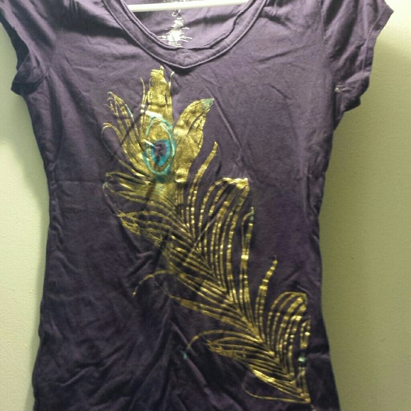 Shirt - Picture 1 of 1