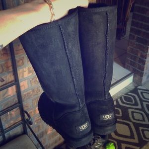 Size 9 Ugg boots