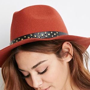 STUDDED band wool fedora