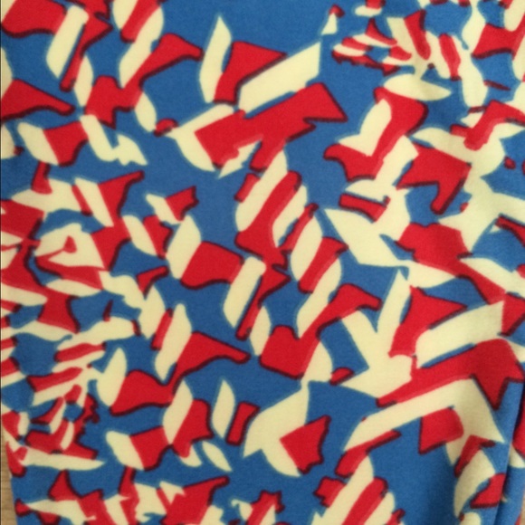 ::SOLD:: NWOT Lularoe leggings! - Picture 2 of 3