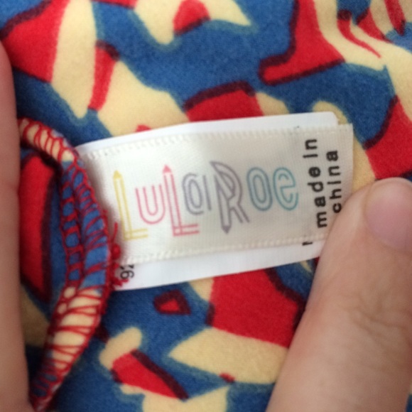 ::SOLD:: NWOT Lularoe leggings! - Picture 3 of 3