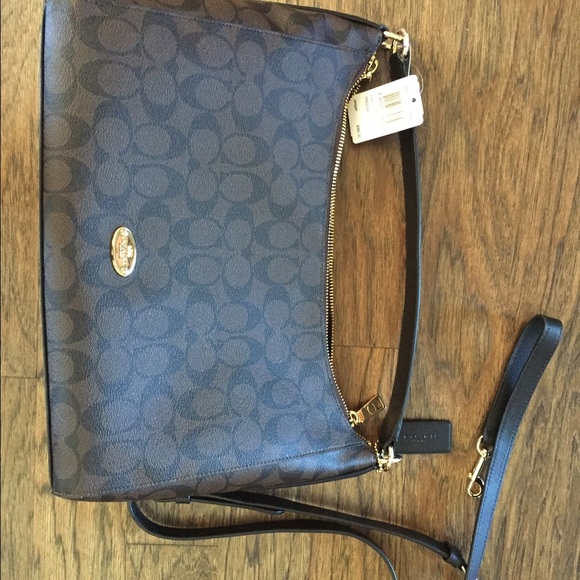 SOLD - NWT Coach Celst C HoBo purse, gorgeous! - Picture 3 of 4
