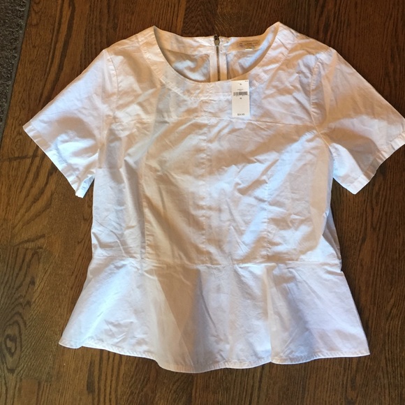 SALE, cute GAP top!