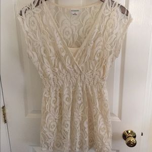 Maternity Lace Blouse