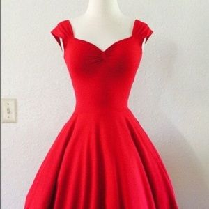 Meet your Posher, Emilie