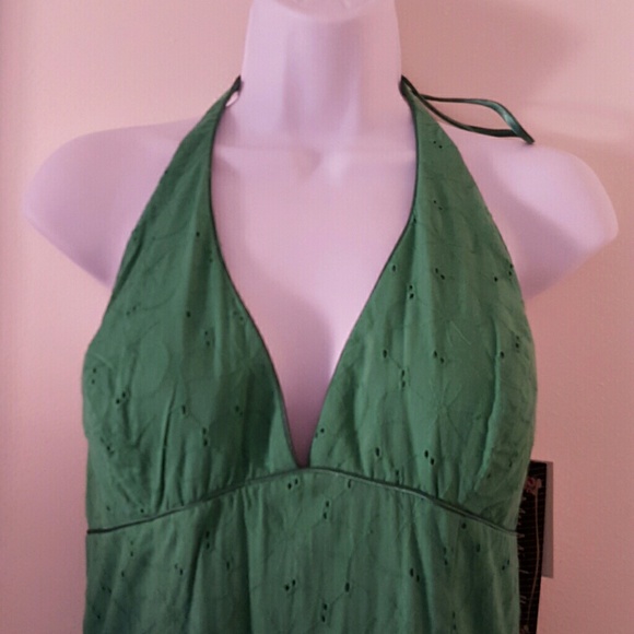Dress - Picture 2 of 2