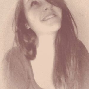 Meet your Posher, Nessa