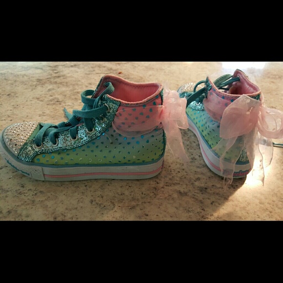Skechers Twinkle Toes High tops 2.5 girls