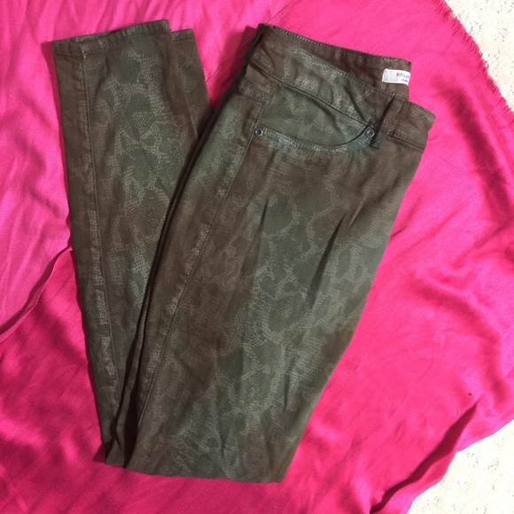 Rich & Skinny Snakeskin Print Skinny Pants size 27