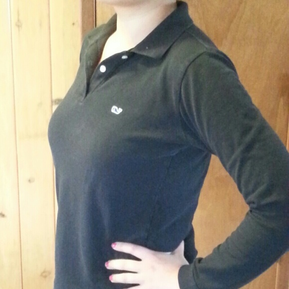 Vineyard Vines Long-Sleeved Black Polo Shirt (S) - Picture 3 of 4