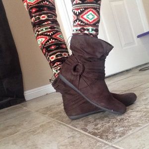 Rampage brown flat boots