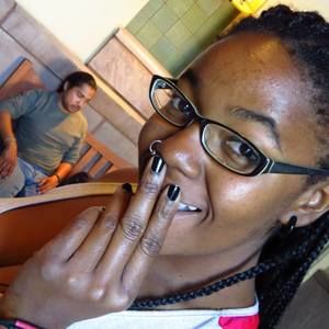 Meet your Posher, Nicole