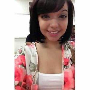 Meet your Posher, Marissa