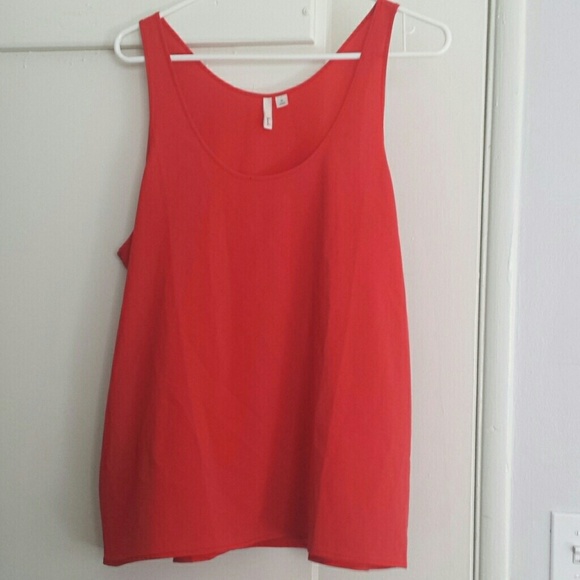 Red/orange tank top