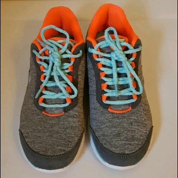 -SOLD- Fila Sneakers