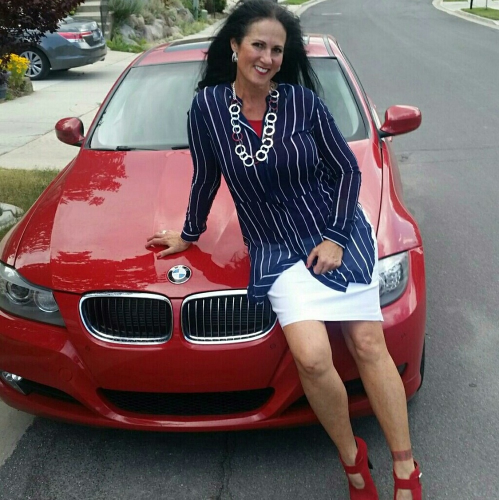 Meet your Posher, Laura and her family